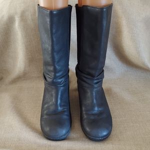 Keen Akita Slouch Wedge Heel Leather Boots